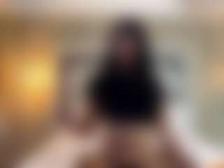 MarianaBranz's Live Sex Cam Show