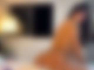 MarianaBranz's Live Sex Cam Show