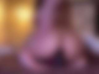 Live cam show with MarianaBranz - Juguetes on justonemore.cc