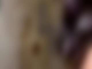 Live cam show with MarianaBranz - Moan on Camsoda