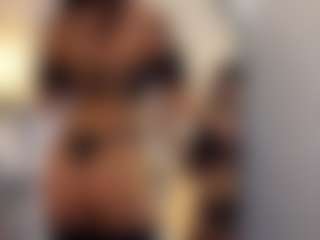 Live cam show with MarianaBranz - Big Tits on Camsoda