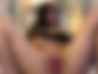 MarianaBranz's Live Sex Cam Show