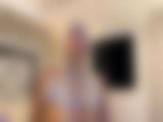 Live cam show with MarianaBranz - Fingering Latina on Milfs Live | colombia