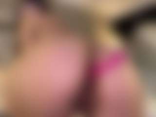 MarianaBranz's Live Sex Cam Show
