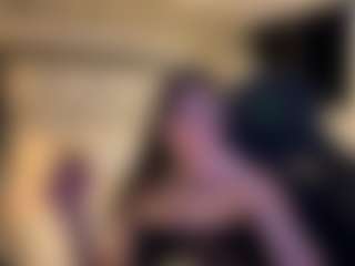 MarianaBranz's Live Sex Cam Show