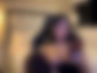 MarianaBranz's Live Sex Cam Show