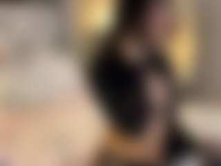 Live cam show with MarianaBranz - Oil on Camsoda