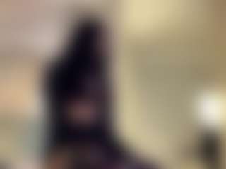 Live cam show with MarianaBranz - Bedroom on CamSextacy