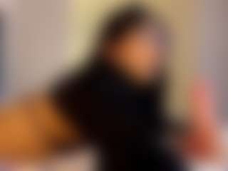 Live cam show with MarianaBranz - Ebony Shaved Pussy on fuck-show.com