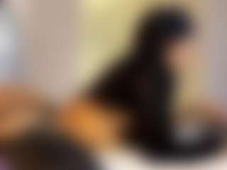 Live cam show with MarianaBranz - Ebony on xfollow cams | colombia