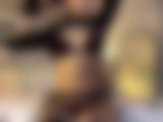 Live cam show with MarianaBranz - Public Latina on xDating | colombia