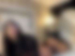 Live cam show with MarianaBranz - Lovense Petite on dropp.cam