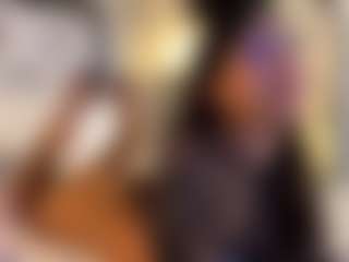 Live cam show with MarianaBranz - Shaved Pussy on madthumbs