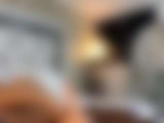 MarianaBranz's Live Sex Cam Show