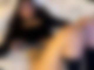 MarianaBranz's Live Sex Cam Show