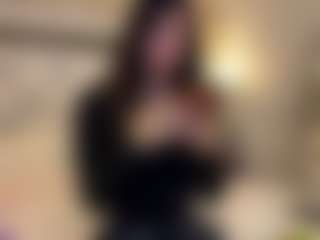 MarianaBranz's Live Sex Cam Show