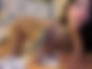 Live cam show with MarianaBranz - Public Big Tits on Camsoda