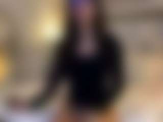 MarianaBranz's Live Sex Cam Show