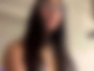 MarianaBranz's Live Sex Cam Show