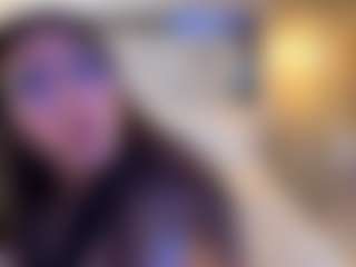 MarianaBranz's Live Sex Cam Show
