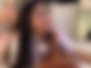 MarianaBranz's Live Sex Cam Show