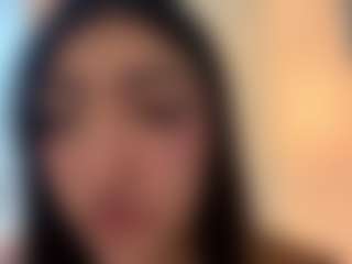 MarianaBranz's Live Sex Cam Show