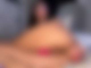 MarianaBranz's Live Sex Cam Show
