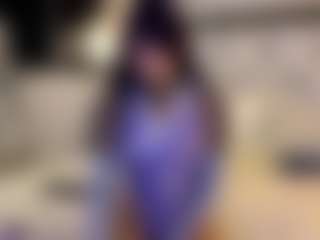 MarianaBranz's Live Sex Cam Show