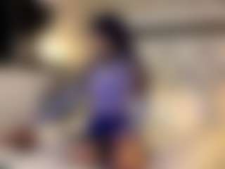 MarianaBranz's Live Sex Cam Show