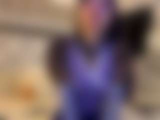 MarianaBranz's Live Sex Cam Show