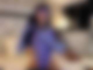 MarianaBranz's Live Sex Cam Show