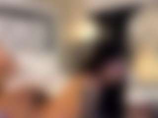 MarianaBranz's Live Sex Cam Show