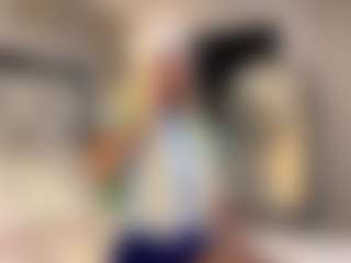 MarianaBranz's Live Sex Cam Show