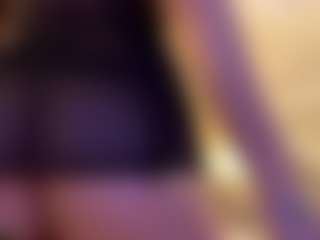 MarianaBranz's Live Sex Cam Show