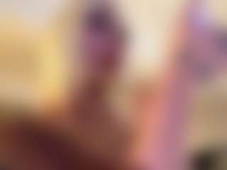 MarianaBranz's Live Sex Cam Show
