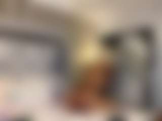 MarianaBranz's Live Sex Cam Show