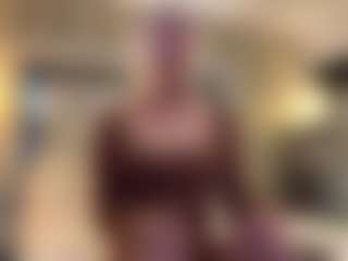 MarianaBranz's Live Sex Cam Show