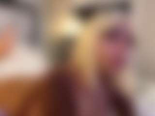 MarianaBranz's Live Sex Cam Show