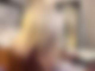 MarianaBranz's Live Sex Cam Show
