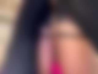 MarianaBranz's Live Sex Cam Show