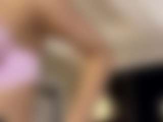 MarianaBranz's Live Sex Cam Show