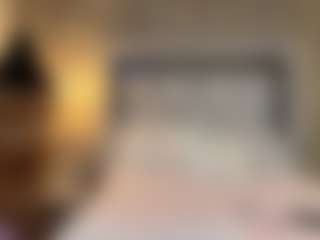 MarianaBranz's Live Sex Cam Show