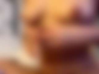MarianaBranz's Live Sex Cam Show
