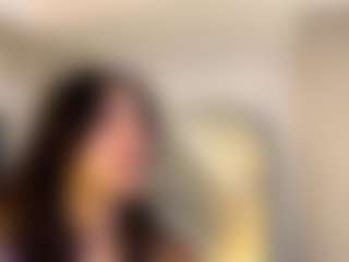 MarianaBranz's Live Sex Cam Show