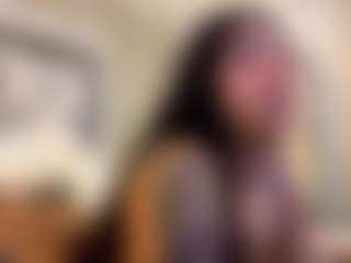 MarianaBranz's Live Sex Cam Show