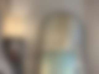 MarianaBranz's Live Sex Cam Show
