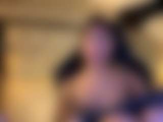 MarianaBranz's Live Sex Cam Show