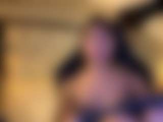 MarianaBranz's Live Sex Cam Show