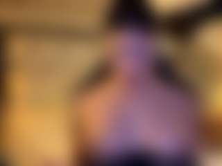 MarianaBranz's Live Sex Cam Show