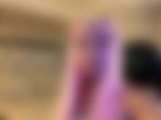 MarianaBranz's Live Sex Cam Show